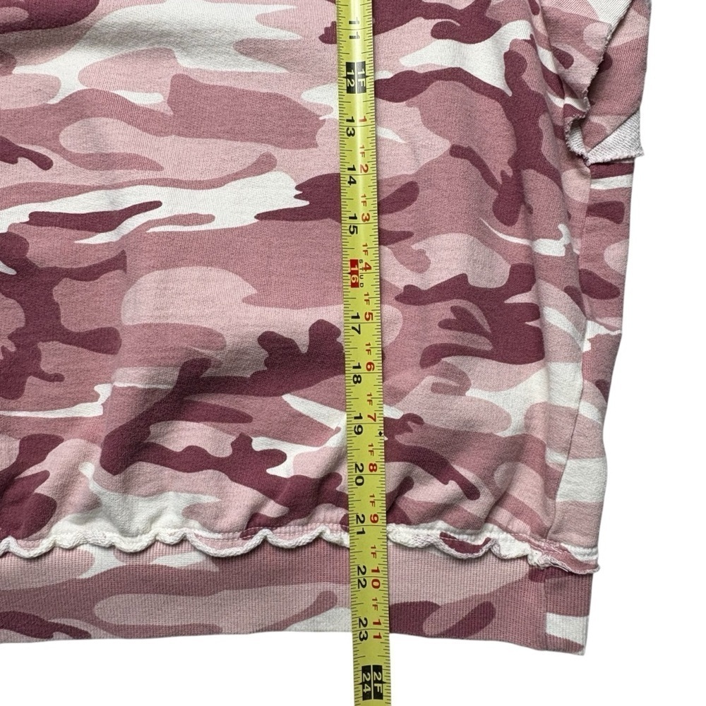 Anthropologie t.la Ruffle Sleeve Sweatshirt Size L Rose Pink Camo Cotton - Picture 9 of 11